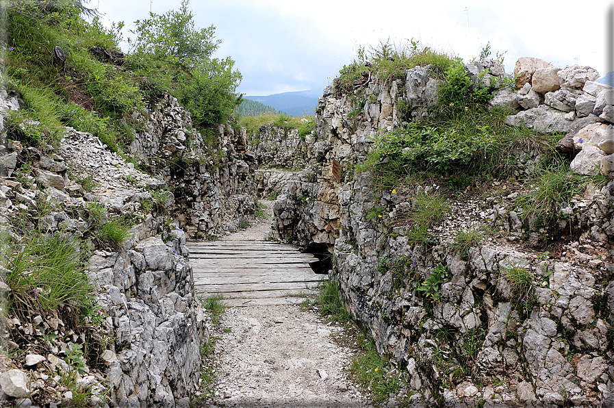 foto Trincee sul Monte Lozze